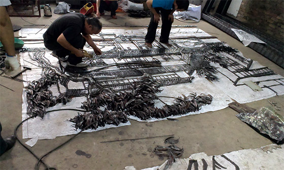 鐵畫制作現(xiàn)場