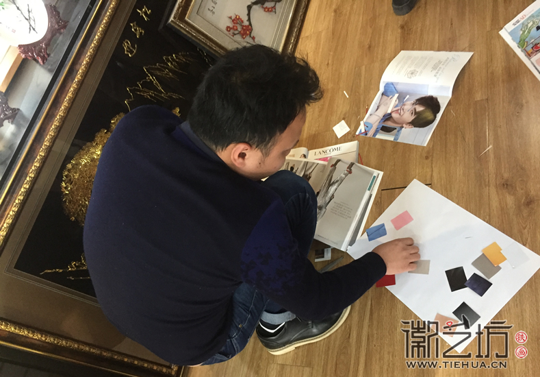 徽藝坊鐵畫藝人走進風(fēng)格色彩 (55)