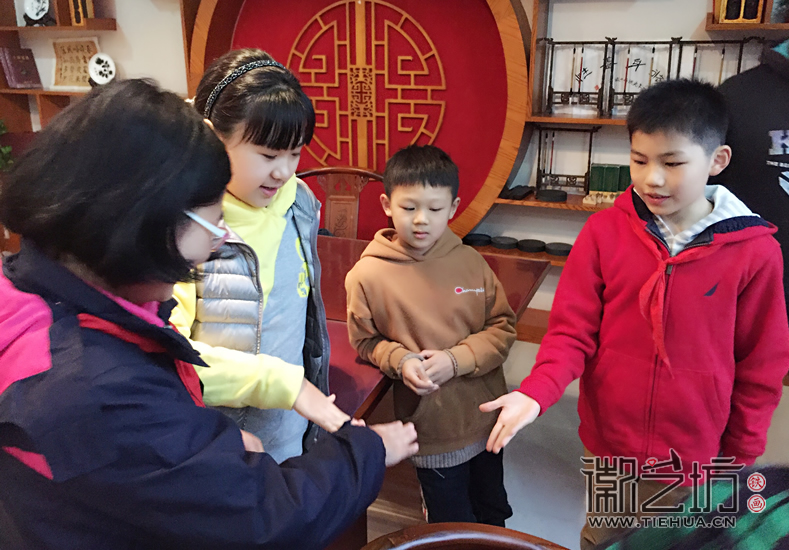 2017.11.14鏡湖小學(xué)真容國(guó)學(xué)堂鐵畫(huà)第三課 (20)