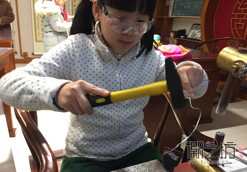 鏡湖小學(xué)鐵畫第七課 (23)