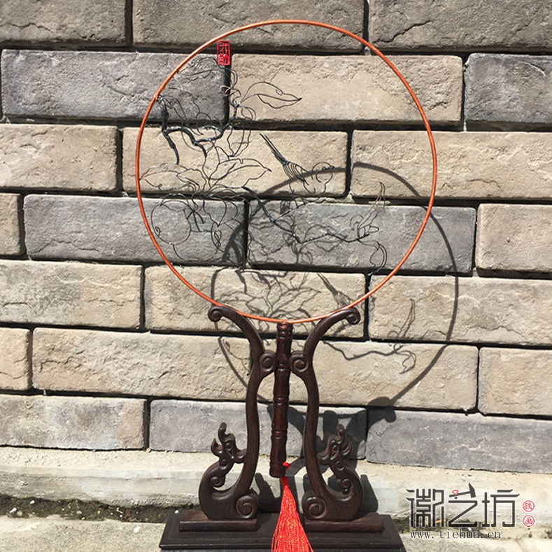 鐵畫藝人楊開勇團(tuán)扇系列作品