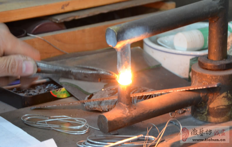 奇瑞首屆試乘試駕技能比武大賽全國總決賽定制活動(dòng)紀(jì)念蕪湖鐵畫