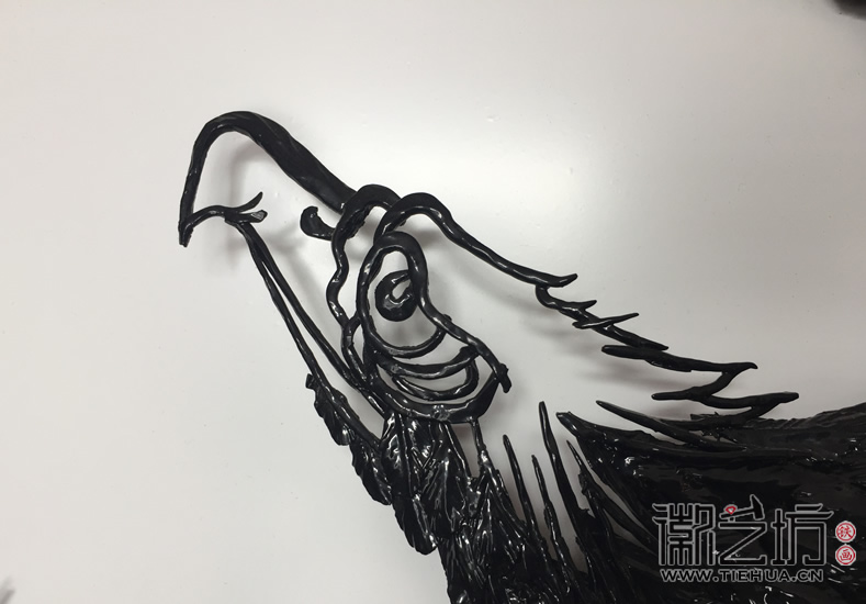 鐵畫豎款屏風《雄鷹展翅3