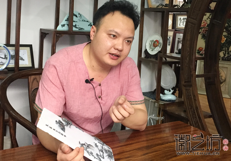 UIC大學生情系蕪湖鐵畫采訪徽藝坊鐵畫新秀李強4