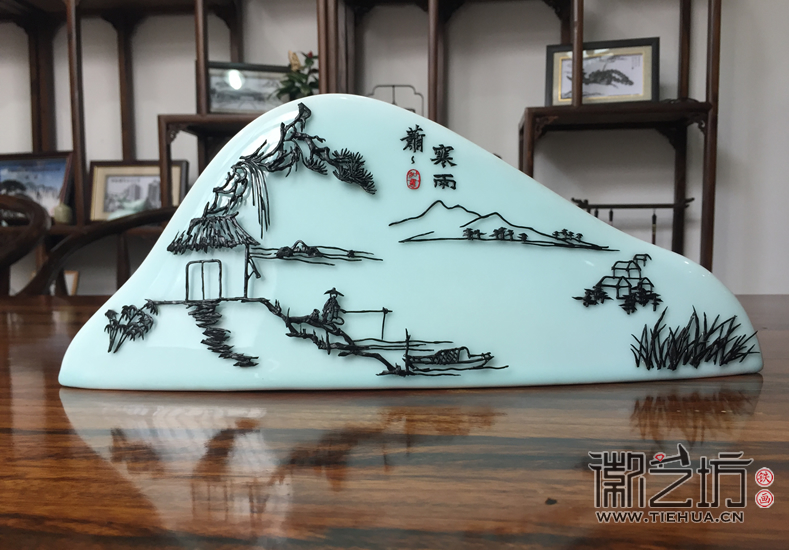 新中式藝術(shù)陶瓷寫意山水鐵畫《寒雨瀟瀟》