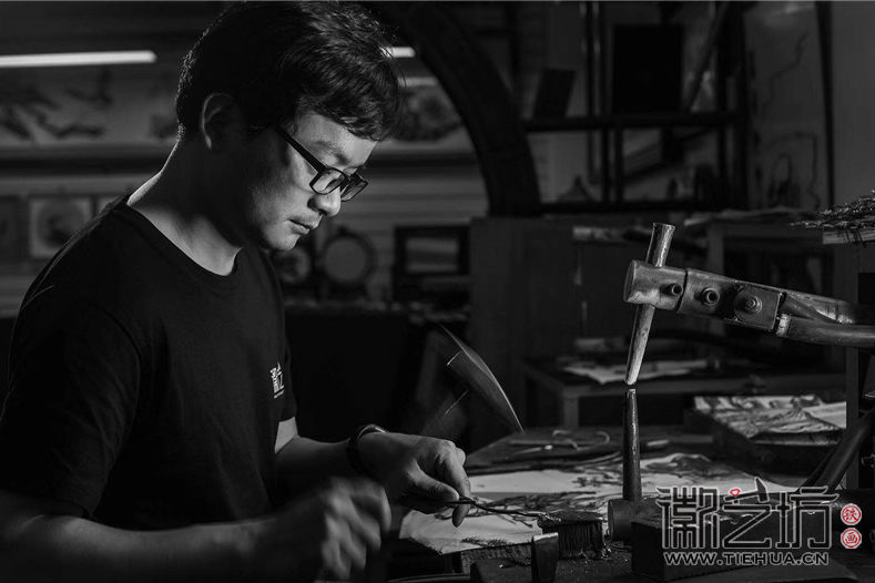 徽藝坊鐵畫夢之隊(duì)章正貴