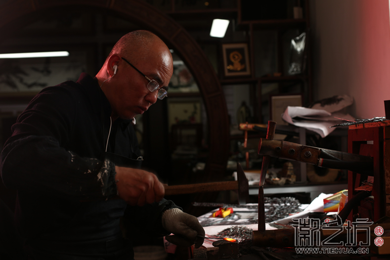 鐵畫大師-魏民春