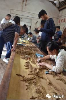 國(guó)家藝術(shù)基金蕪湖鐵畫(huà)人才培養(yǎng)項(xiàng)目赴皖南景德鎮(zhèn)考察 (31)