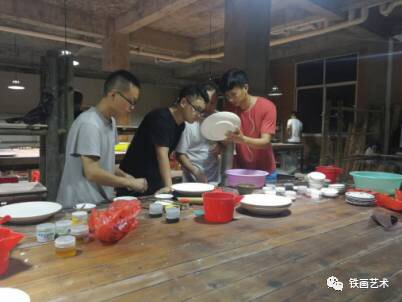 國(guó)家藝術(shù)基金蕪湖鐵畫(huà)人才培養(yǎng)項(xiàng)目赴皖南景德鎮(zhèn)考察 (51)