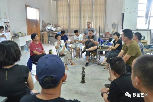 國家藝術(shù)基金蕪湖鐵畫藝術(shù)人才培養(yǎng)項目舉辦中期教學交流會 (5)