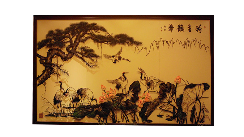 荷香鶴舞-李愛平設(shè)計鐵畫作品