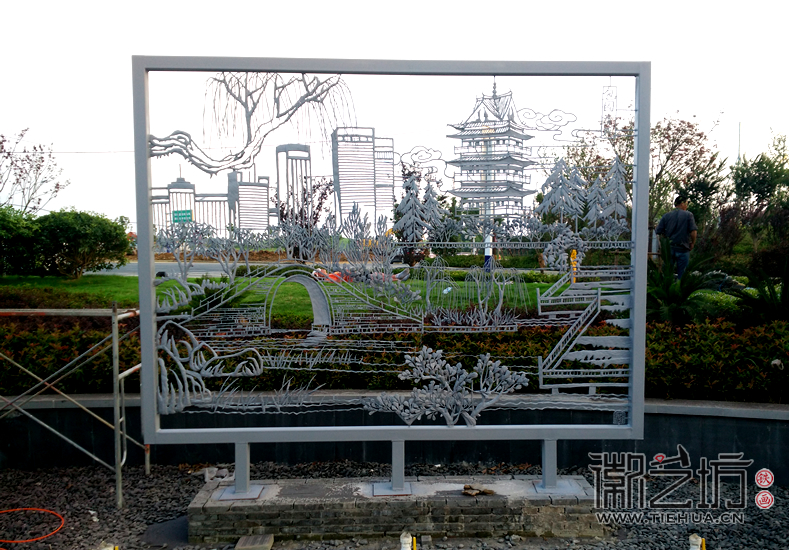 合肥萬(wàn)達(dá)廣場(chǎng)噴泉景觀鐵畫(huà)定制案例4